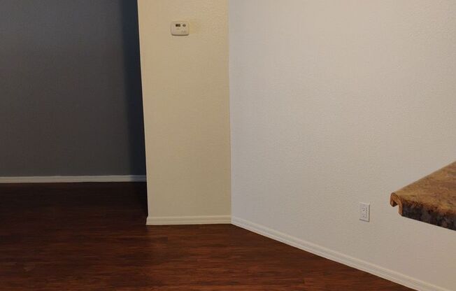2 beds, 2 baths, 984 sqft, $1,650, Unit 140