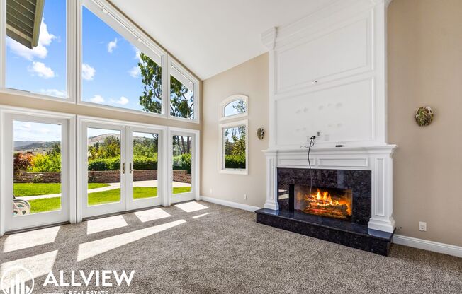 Rare 5 bed/3 bath home located in the highly desired community of Highland- Turtle Rock