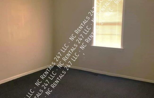 3 beds, 2 baths, 1,170 sqft, $1,500