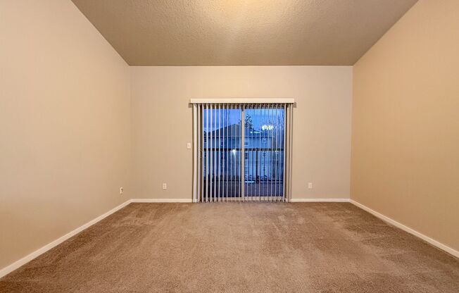 2 beds, 2 baths, 1,090 sqft, $1,600, Unit 501-05