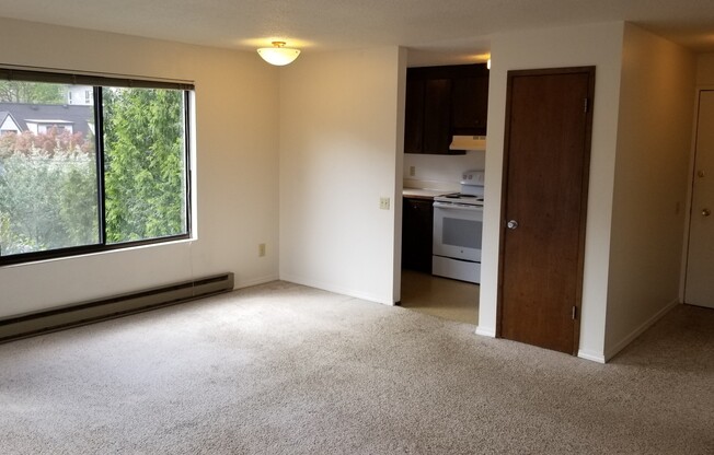 2 beds, 1 bath, 760 sqft, $1,895