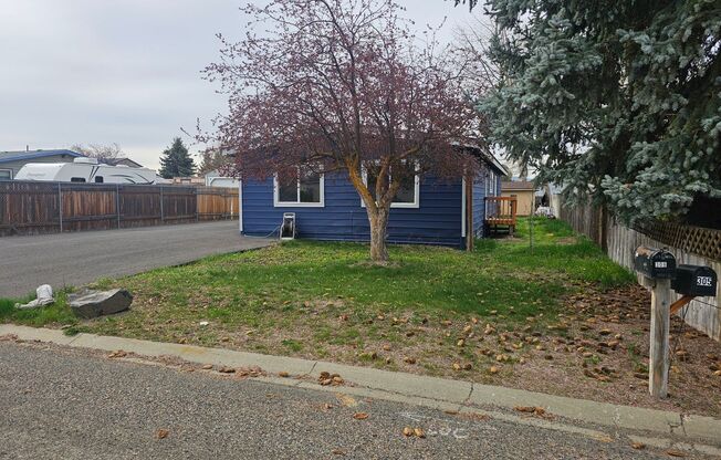 4 beds, 2 baths, $2,100