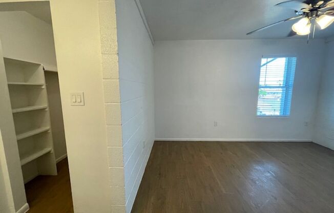 2 beds, 2 baths, 950 sqft, $1,250, Unit 534J