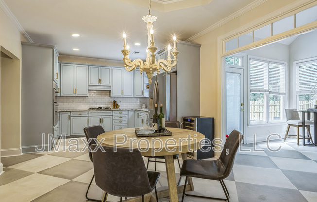 4168 GATESWALK DR SE