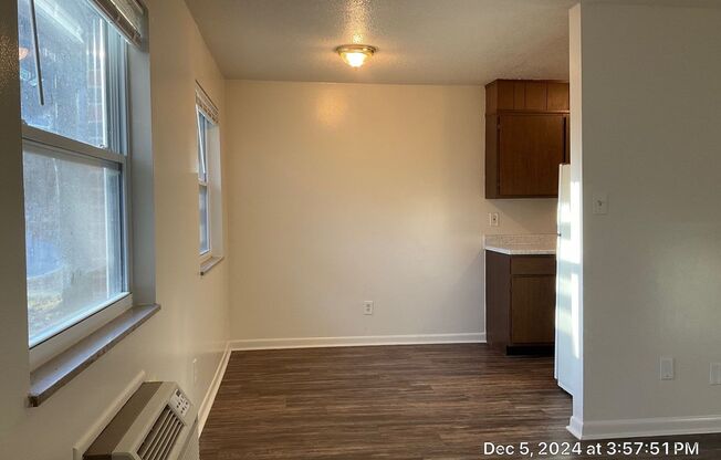 1 bed, 1 bath, 595 sqft, $975, Unit 02720-03