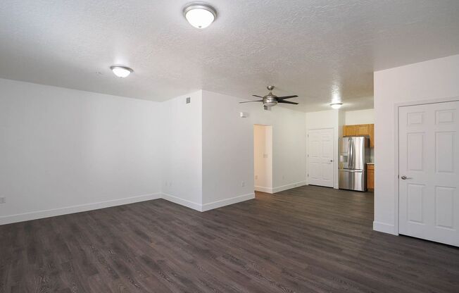 2 beds, 1 bath, $1,395