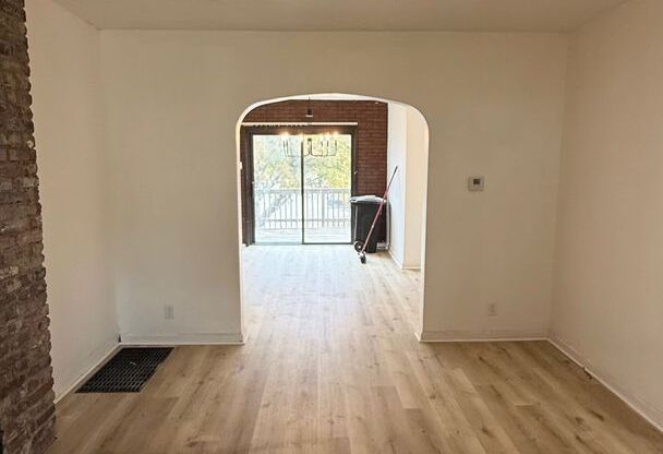 Newly Renovated 3 Bedroom in Arlington- New Kitchen and Bath with HUGE Backyard!!