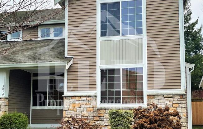 Beautiful Port Orchard Townhome 3,6, or 12-Month Lease Option Offered