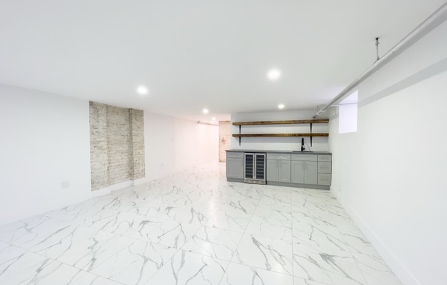 115 Carlton Ave.