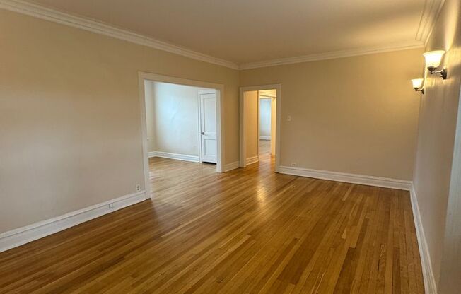1 bed, 1 bath, 590 sqft, $1,745, Unit 609-2H