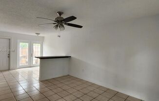 3 beds, 2 baths, $2,950, Unit # 0