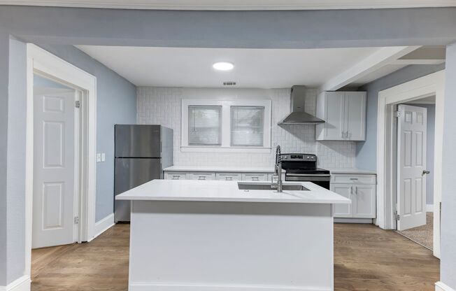 Dive into City Living: Spacious 4 Bed/2.5 Bath Home!