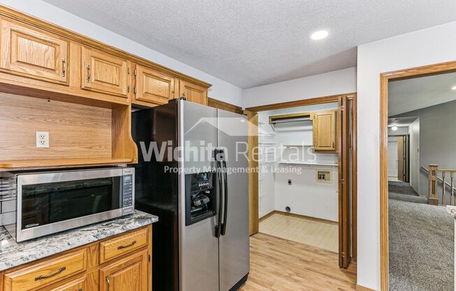Large 3 bedroom 3 bath home in West Wichita