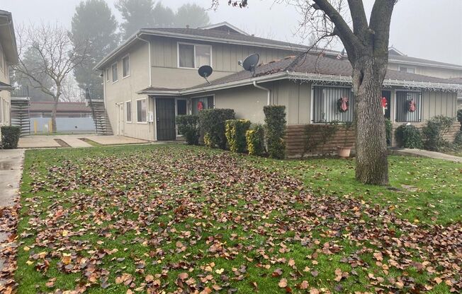 Lovely 2 Bedroom /  1 Bathroom for rent $2,195