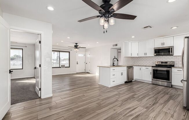 Beautiful 4 Bedroom Home Near Old Town Scottsdale & ASU