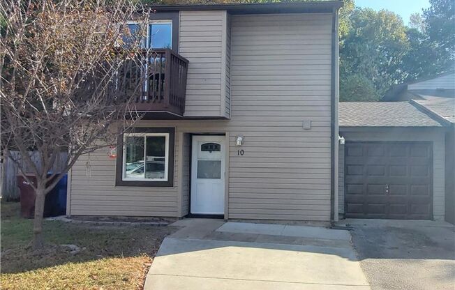 Welcome home to this beautifully updated 3-bedroom Twinhome