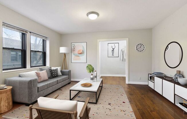 Studio, 1 bath, 442 sqft, $899, Unit Unit 214