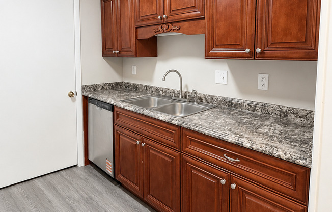 3 beds, 2 baths, 1,200 sqft, $1,799, Unit 118-B