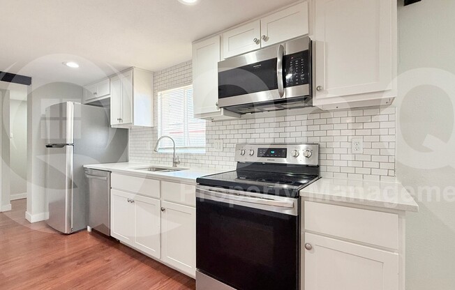 4448 S 3 ST
