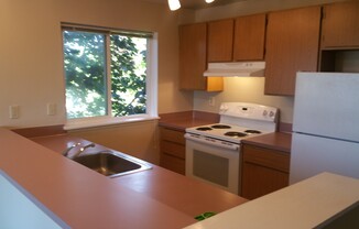 1 bed, 1 bath, 511 sqft, $1,550, Unit W13