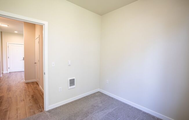 1 bed, 1 bath, 372 sqft, $1,425, Unit 505