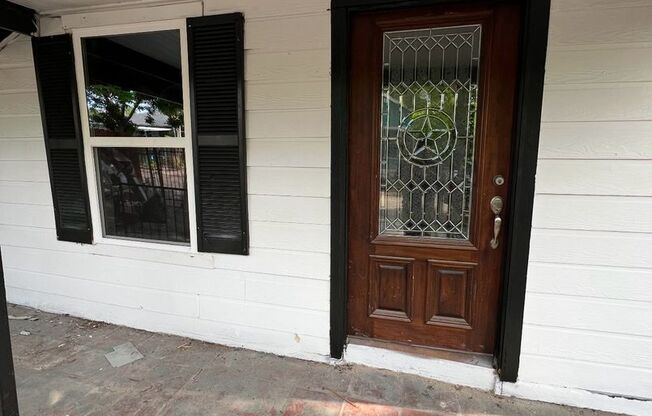 Section 8 Welcome – 4 Bed, 2 Bath Home Near Downtown San Antonio