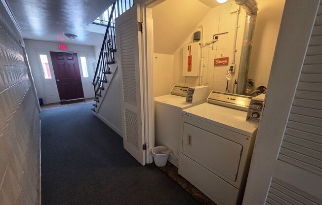 1 bed, 1 bath, 625 sqft, $840, Unit 9350F