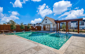 Three-Bedroom Homes for Rent in Houston TX - East Heights - Gated Resort-Style Pool Area with Fountain and Pavilion.