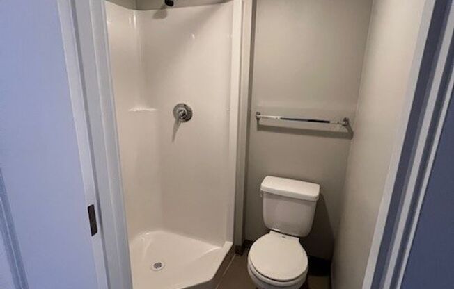 Studio, 1 bath, 172 sqft, $795, Unit D3