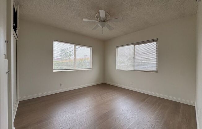 235&amp;237 W. Tujunga Ave.
