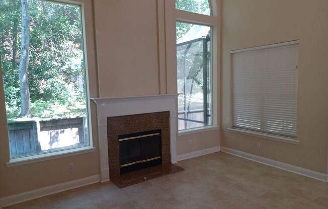 Gorgeous 3 BR 2 BA Lake View Rental