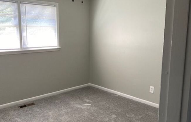 2 beds, 1.5 baths, 980 sqft, $1,095, Unit K2