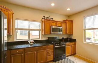 4 beds, 3 baths, $3,220, Unit # 129