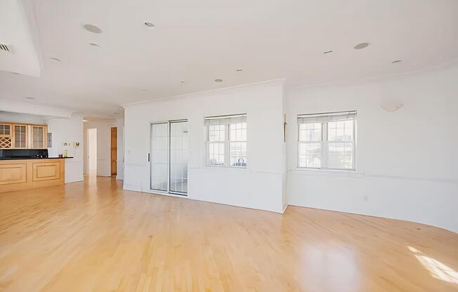 31 12 45 ST