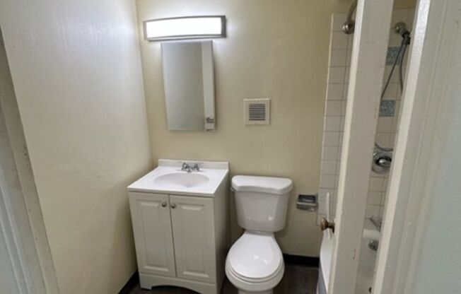 1 bed, 1 bath, 548 sqft, $1,249, Unit 105A