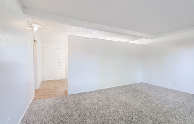 1 bed, 1 bath, 730 sqft, $1,540, Unit GC42