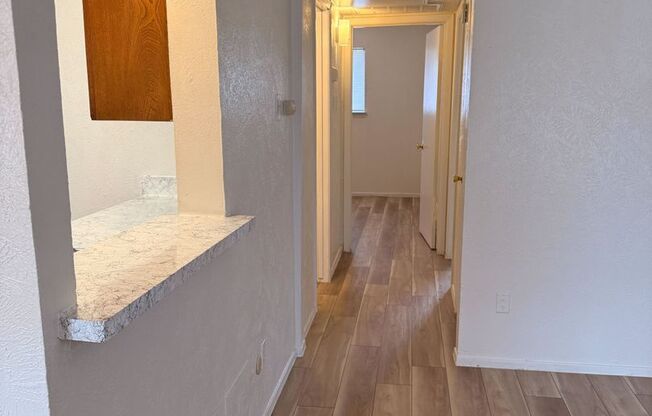 2 beds, 1 bath, 750 sqft, $1,050, Unit 102