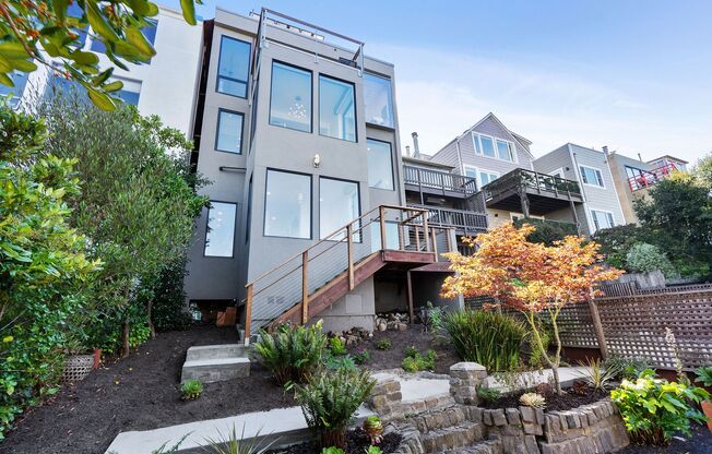 Designer Home w/Panoramic Views on Laidley Street – a MUST SEE!  PROGRESSIVE