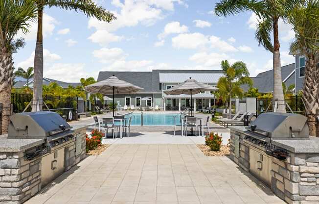 the swimming pool at Palm Grove in Ellenton, FL 34222