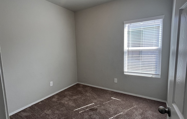 7427 CAPSTONE RDG