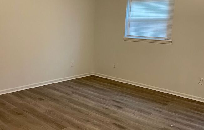 1 bed, 1 bath, 790 sqft, $1,125, Unit 49