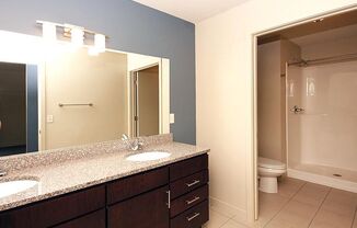 2 beds, 1 bath, 938 sqft, $1,800, Unit 106