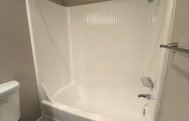 1 bed, 1 bath, 436 sqft, $1,895, Unit 03