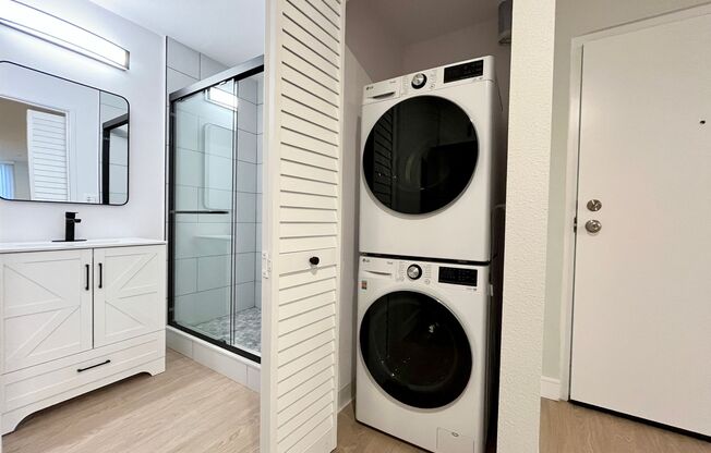 Studio, 1 bath, 600 sqft, $2,998, Unit 106