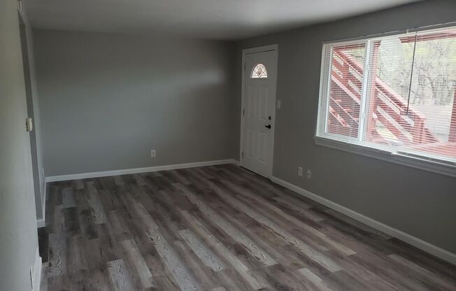 423 E. Fountain Place