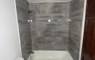 1 bed, 1 bath, $1,275, Unit Unit 208