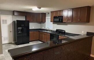 3 beds, 2 baths, $1,400