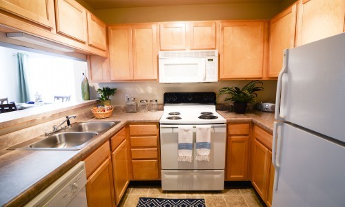 1 bed, 1 bath, 710 sqft, $1,100, Unit 04A