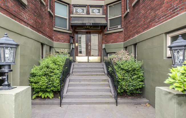 MO Montanita Apartments – Classic Charm in the Heart of Queen Anne