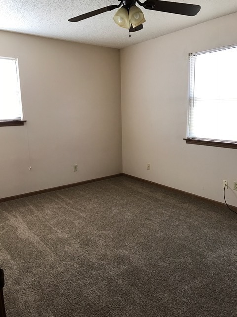 2 beds, 1 bath, 760 sqft, $885, Unit 604